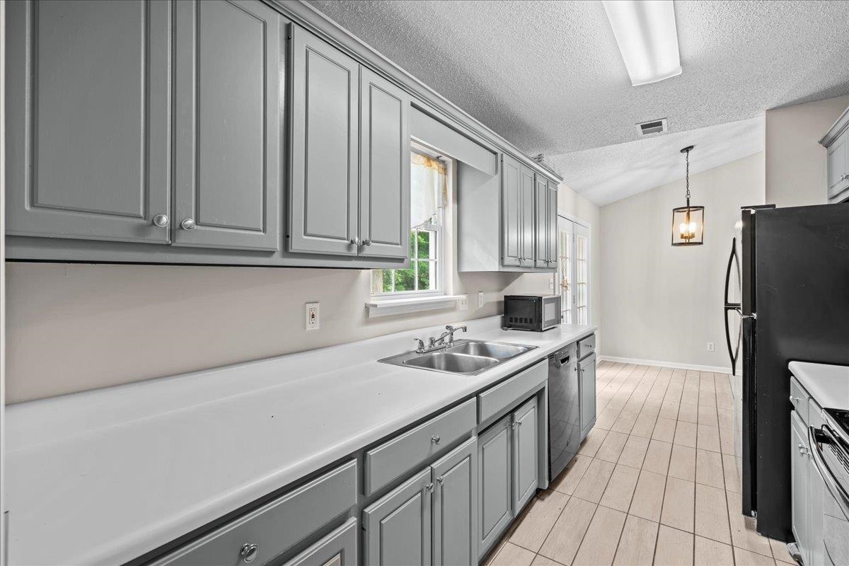 544 Holly Run Court