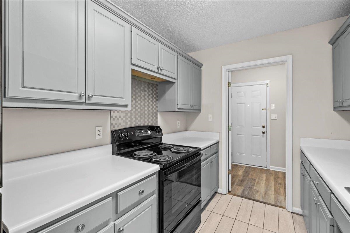 544 Holly Run Court
