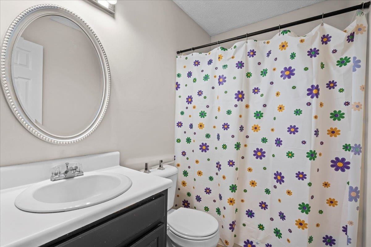 544 Holly Run Court