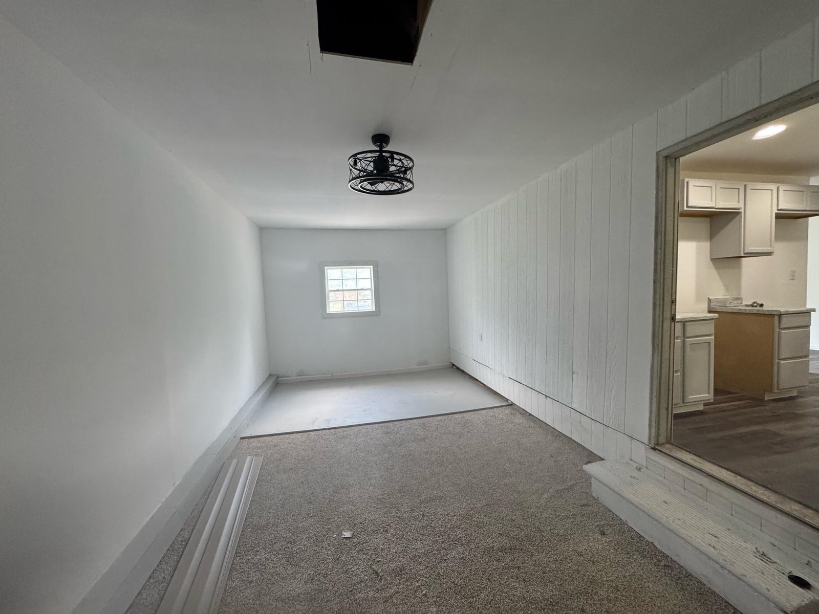113 Illinois Circle