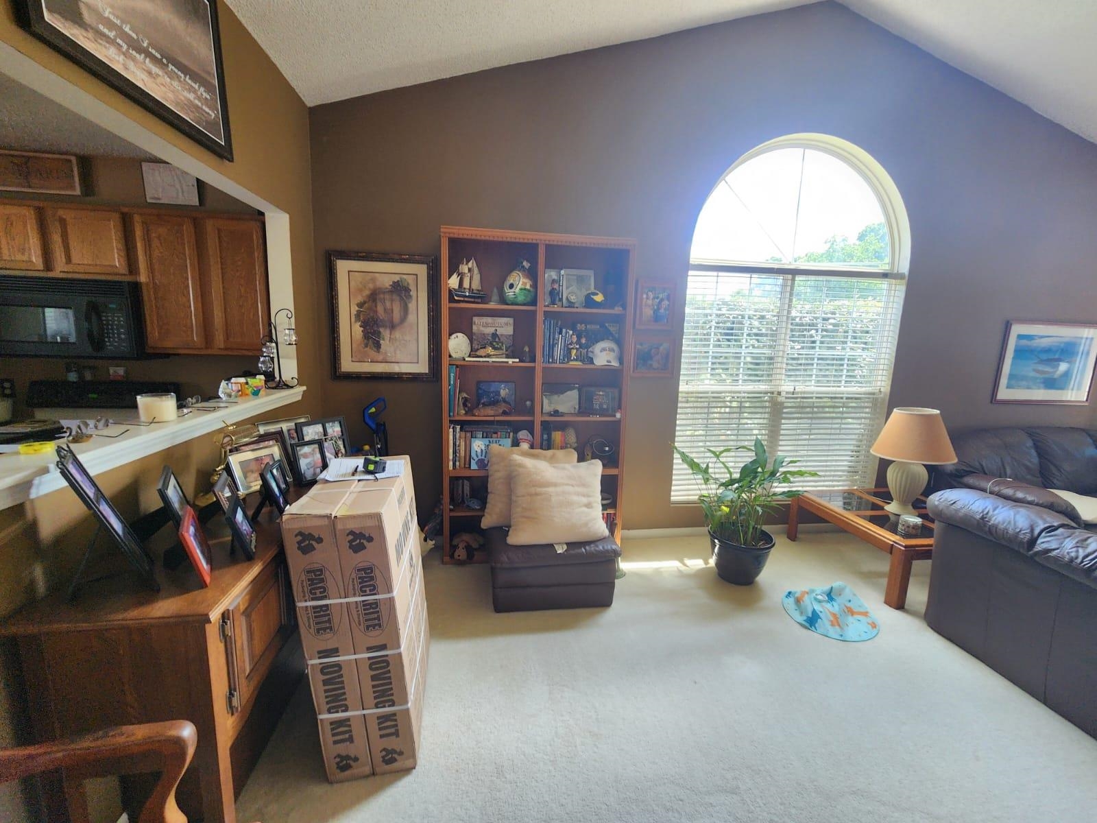 401 Crestridge Drive