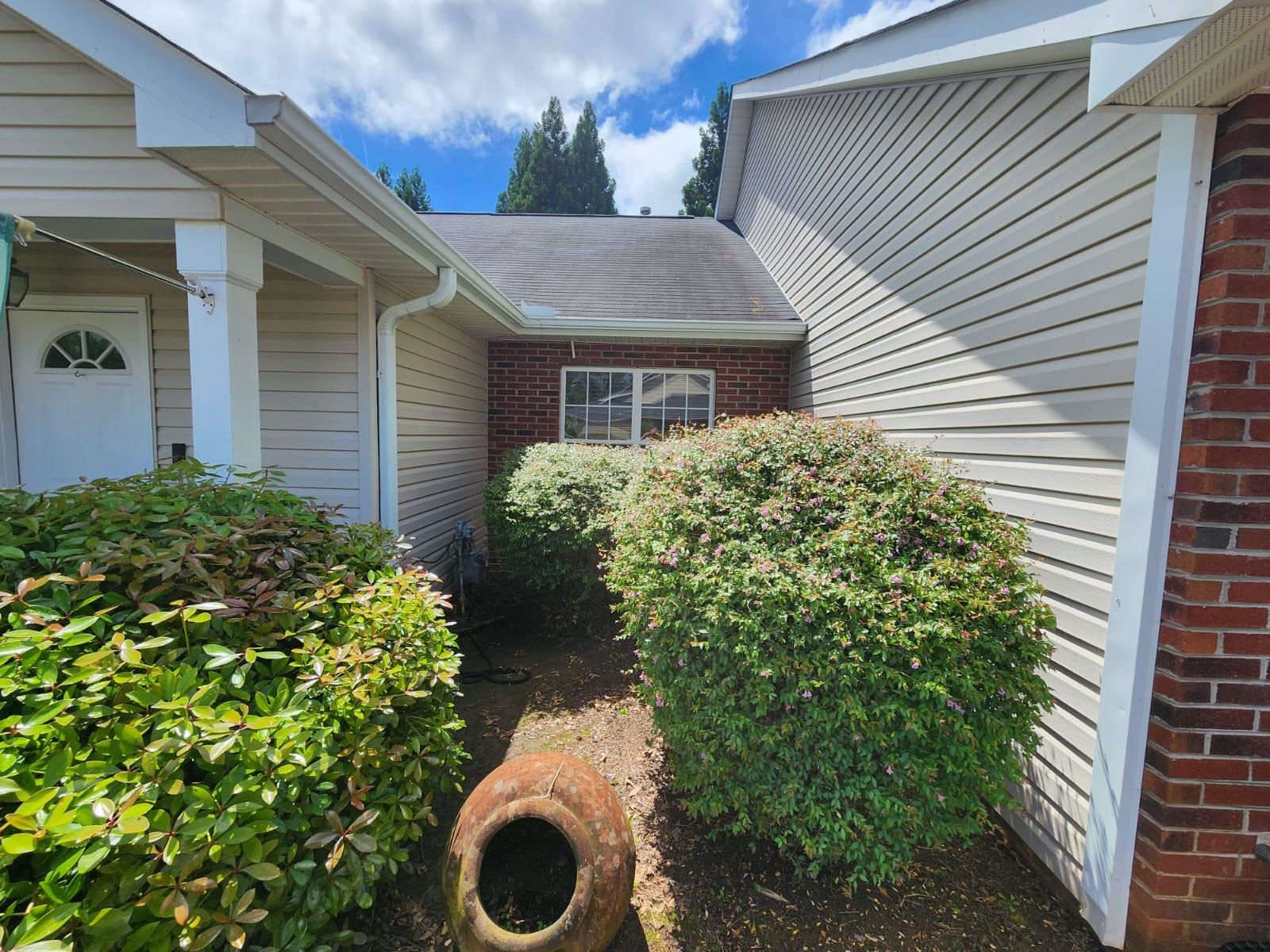 401 Crestridge Drive