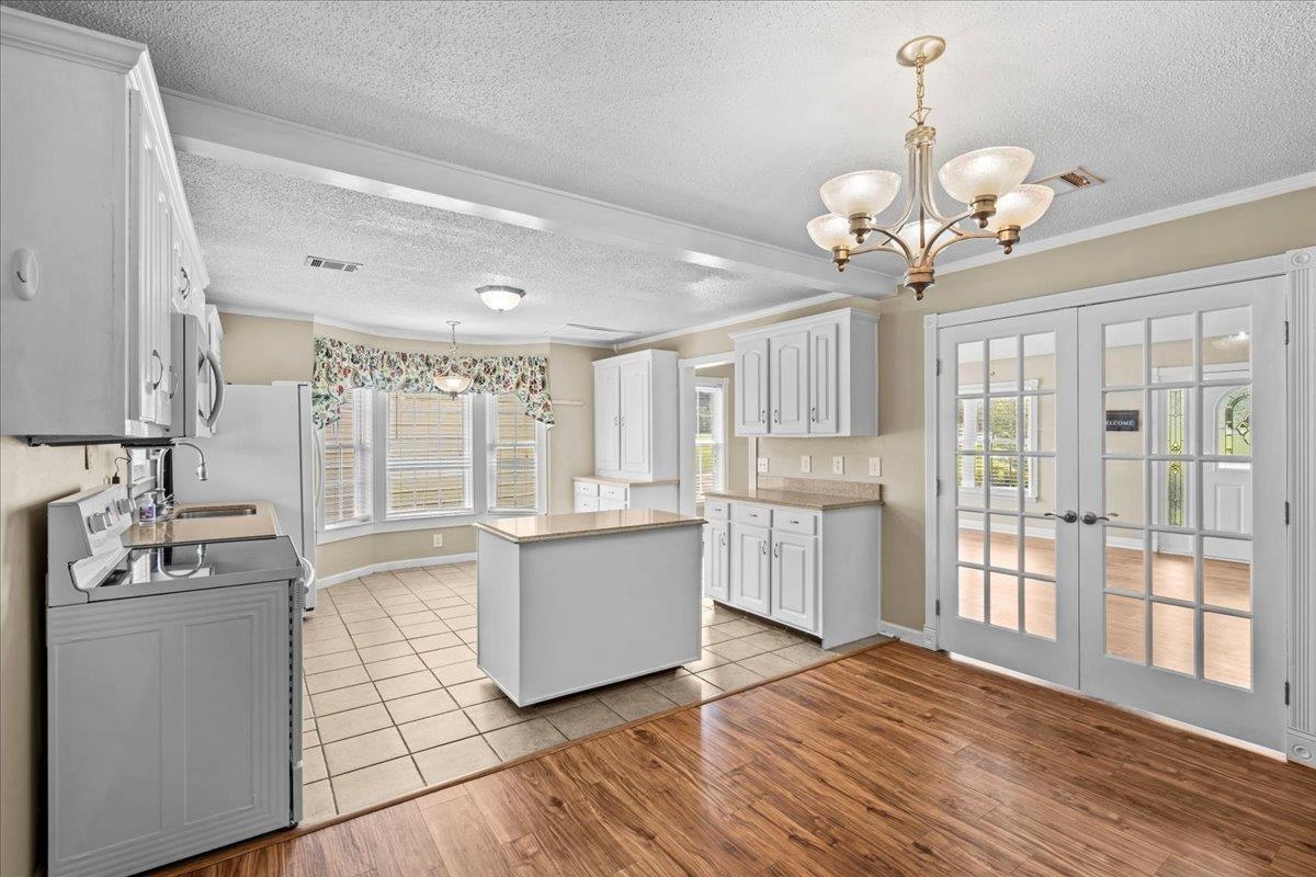 298 Askew Circle