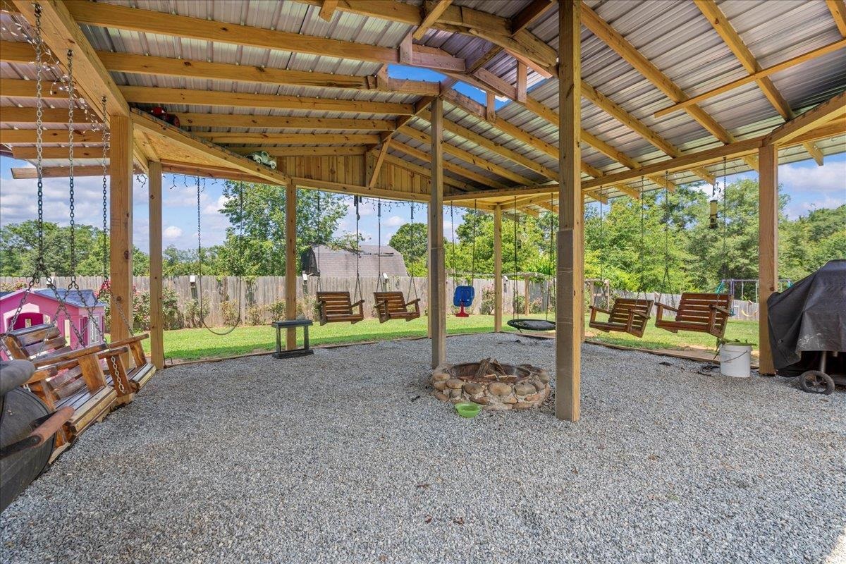 408 Burton Creekside Road