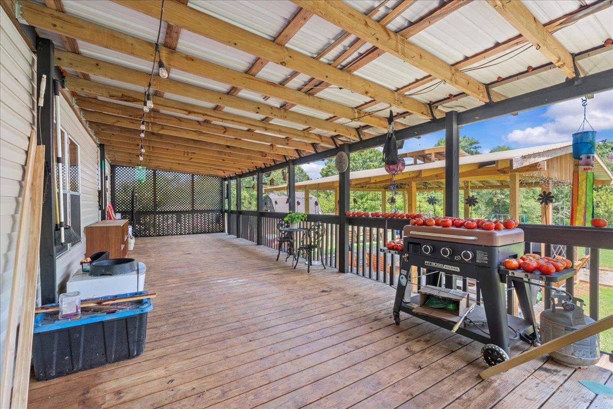 408 Burton Creekside Road