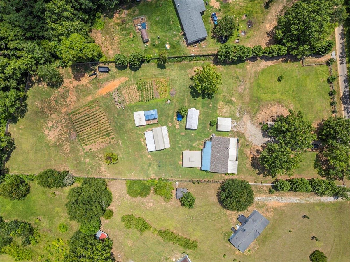 408 Burton Creekside Road