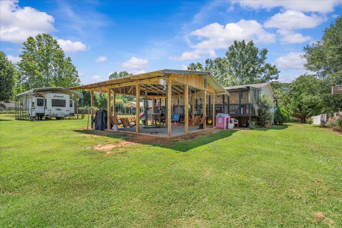 408 Burton Creekside Road
