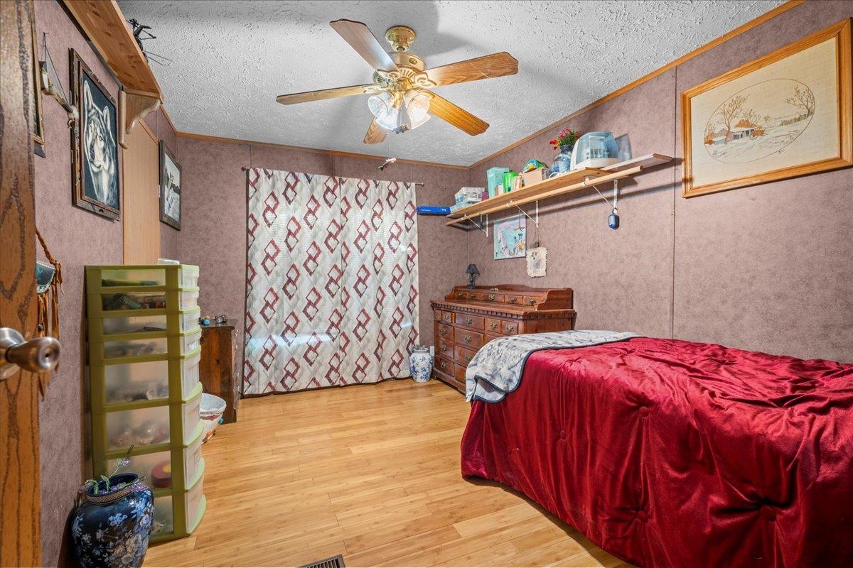 408 Burton Creekside Road
