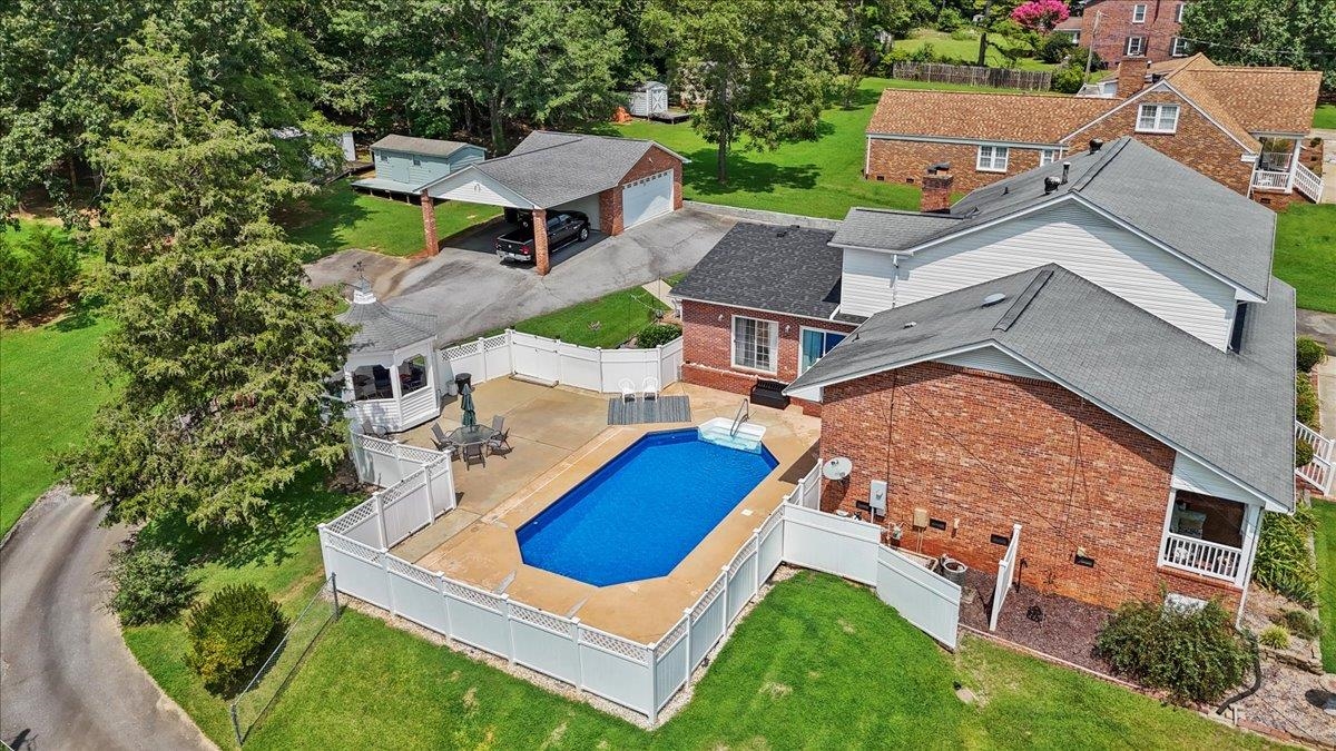 107 Hidden Hill Road