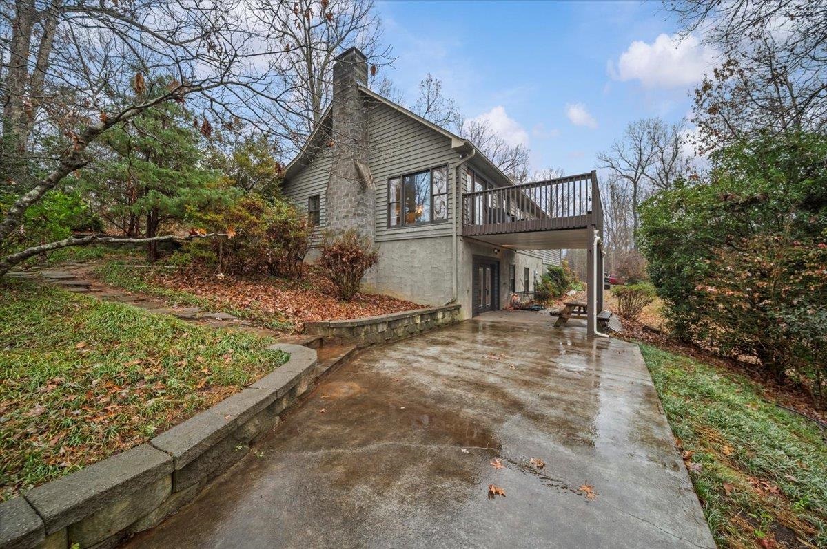 133 Ernestine Hayes Road