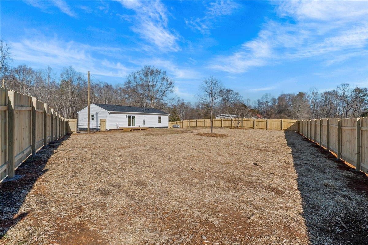 2304 Old Spartanburg Highway