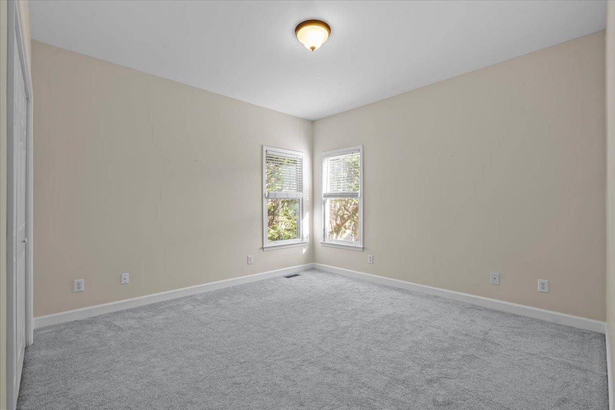 523 Meadowsweet Lane