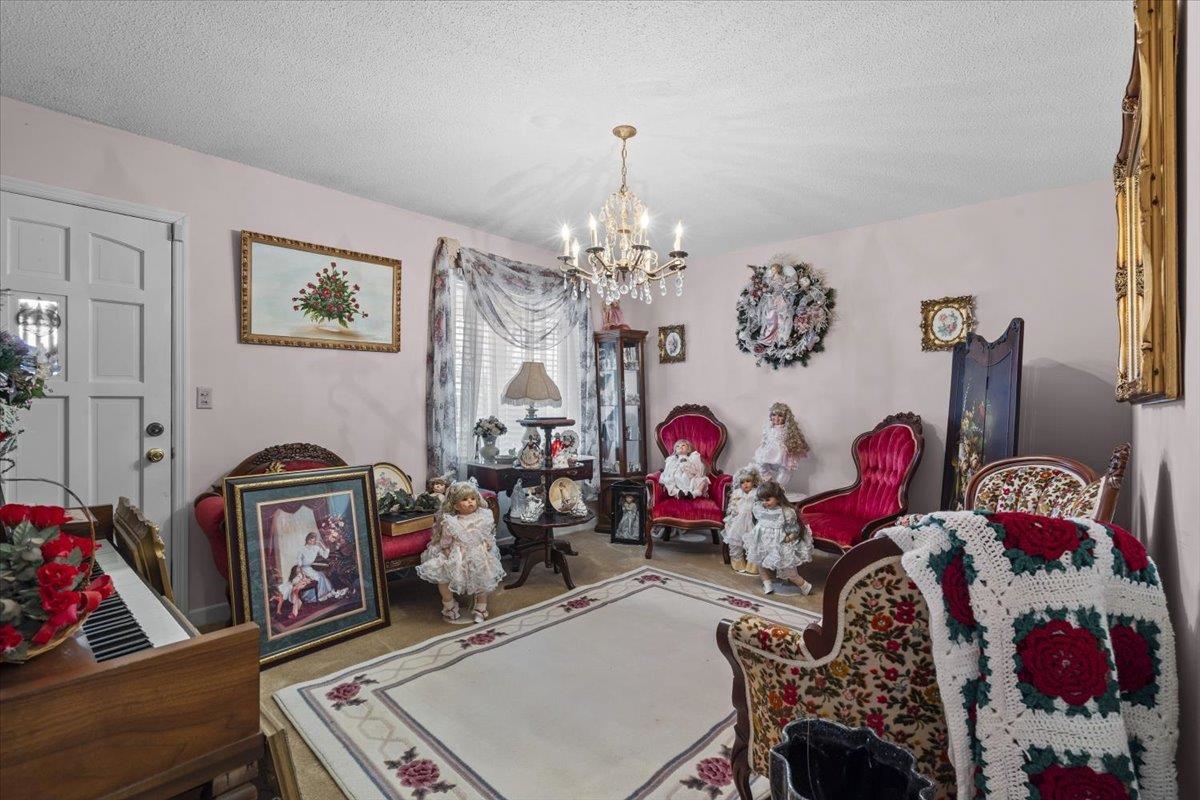 500 W Rutherford Street