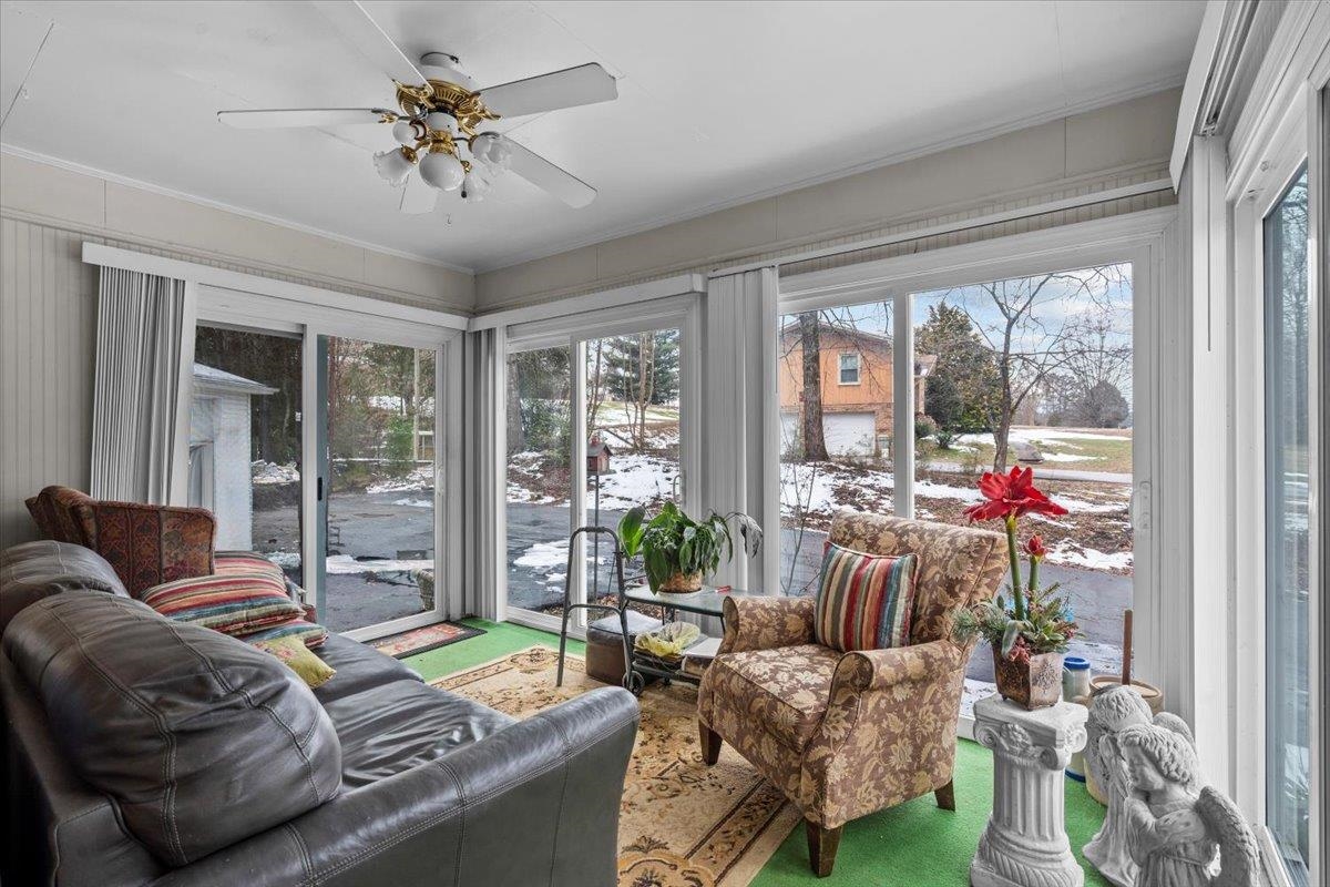 500 W Rutherford Street