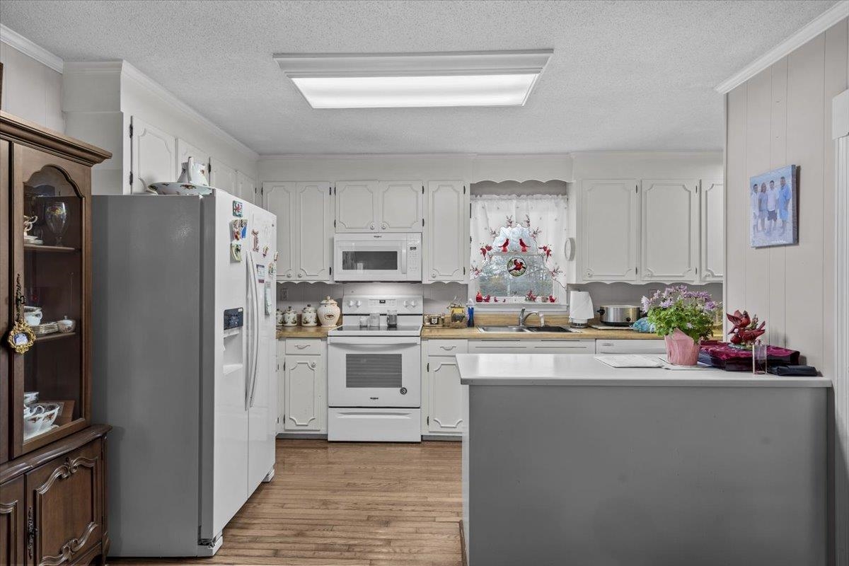 500 W Rutherford Street