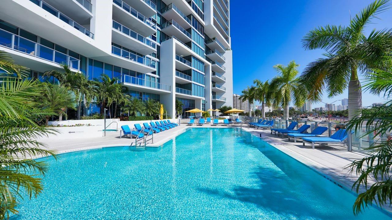 1155 N GULFSTREAM AVE #607