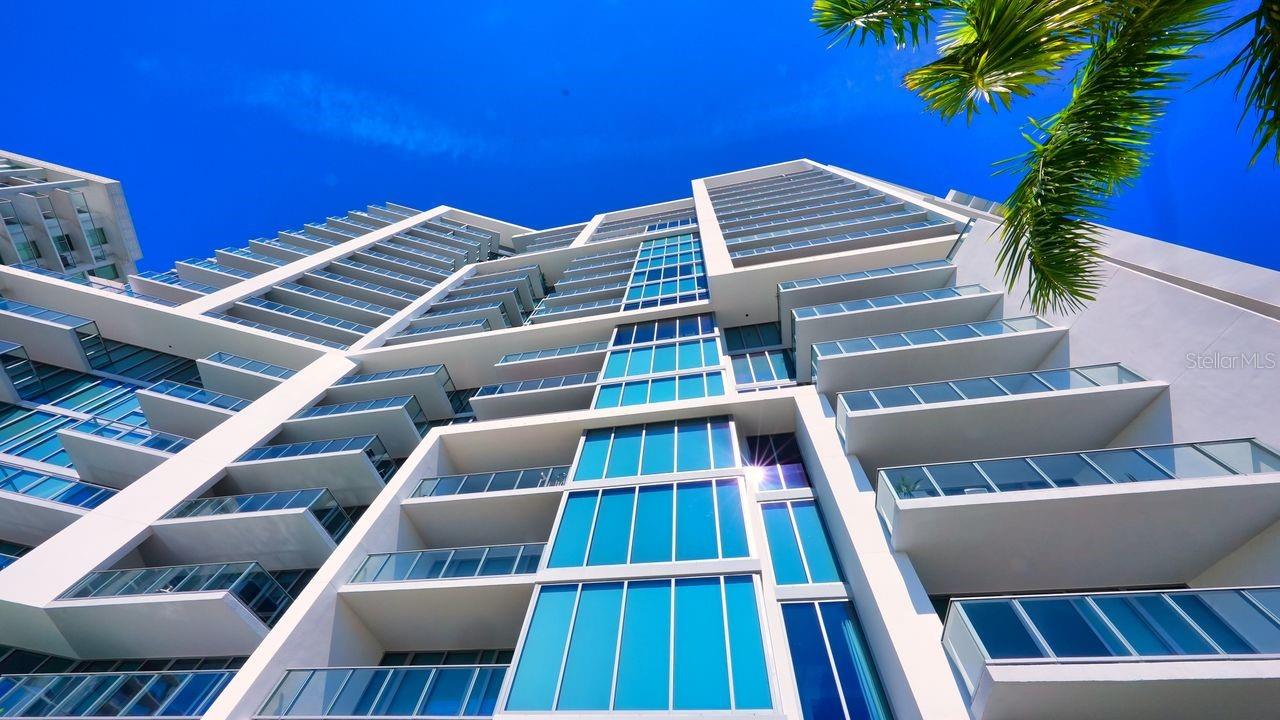 1155 N GULFSTREAM AVE #607