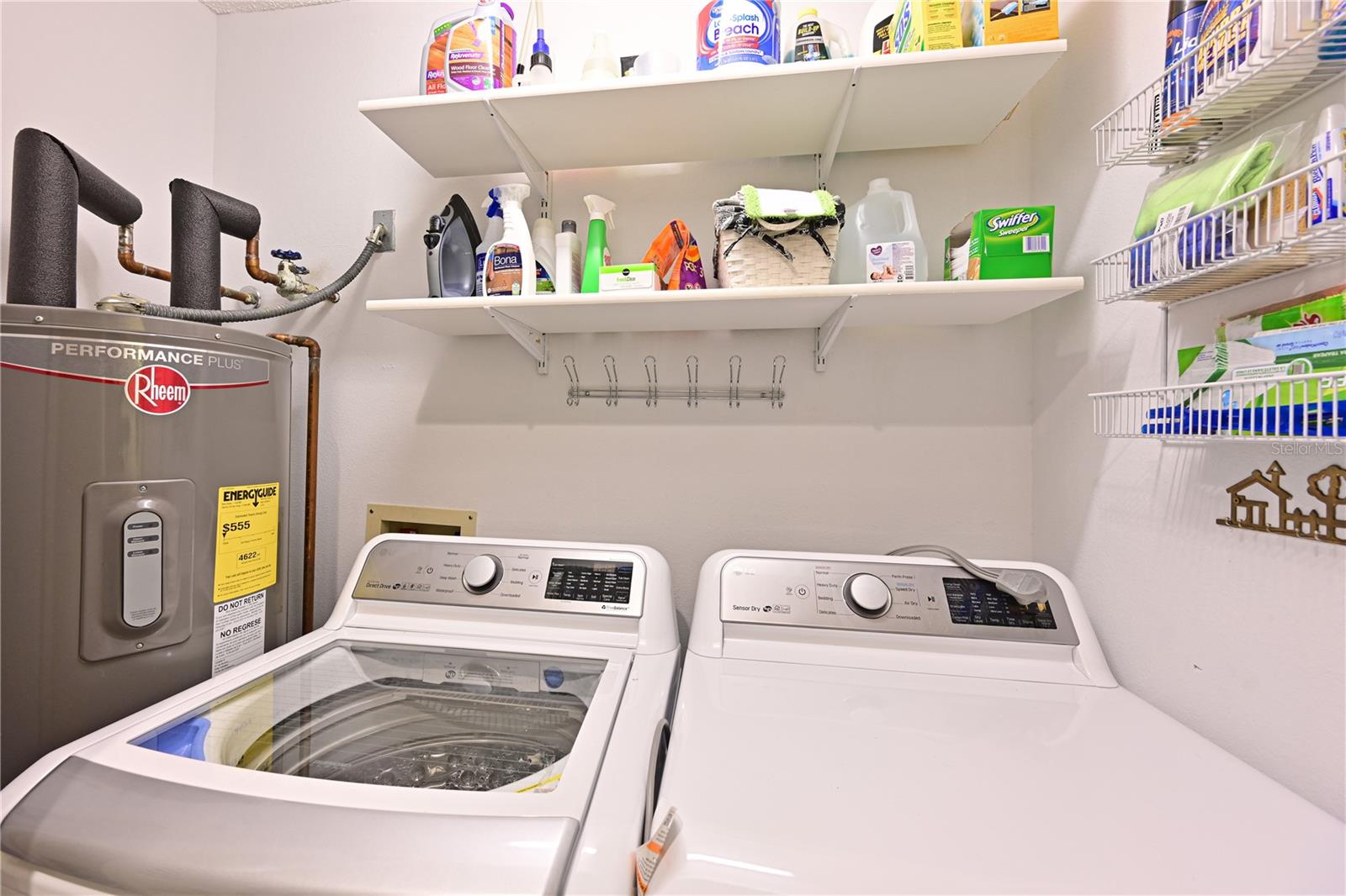 6912 DREWRYS BLF #608