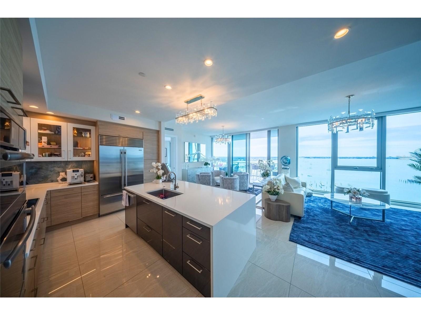 1155 N GULFSTREAM AVE #1607