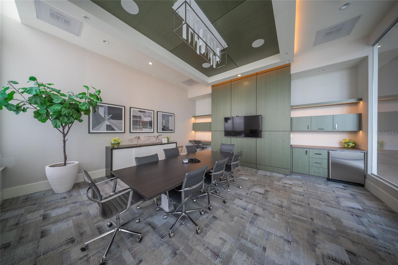 1155 N GULFSTREAM AVE #1607