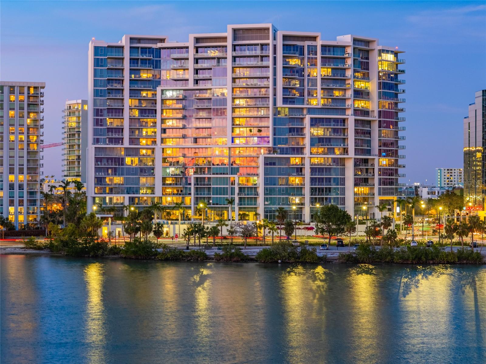 1155 N GULFSTREAM AVE #1607