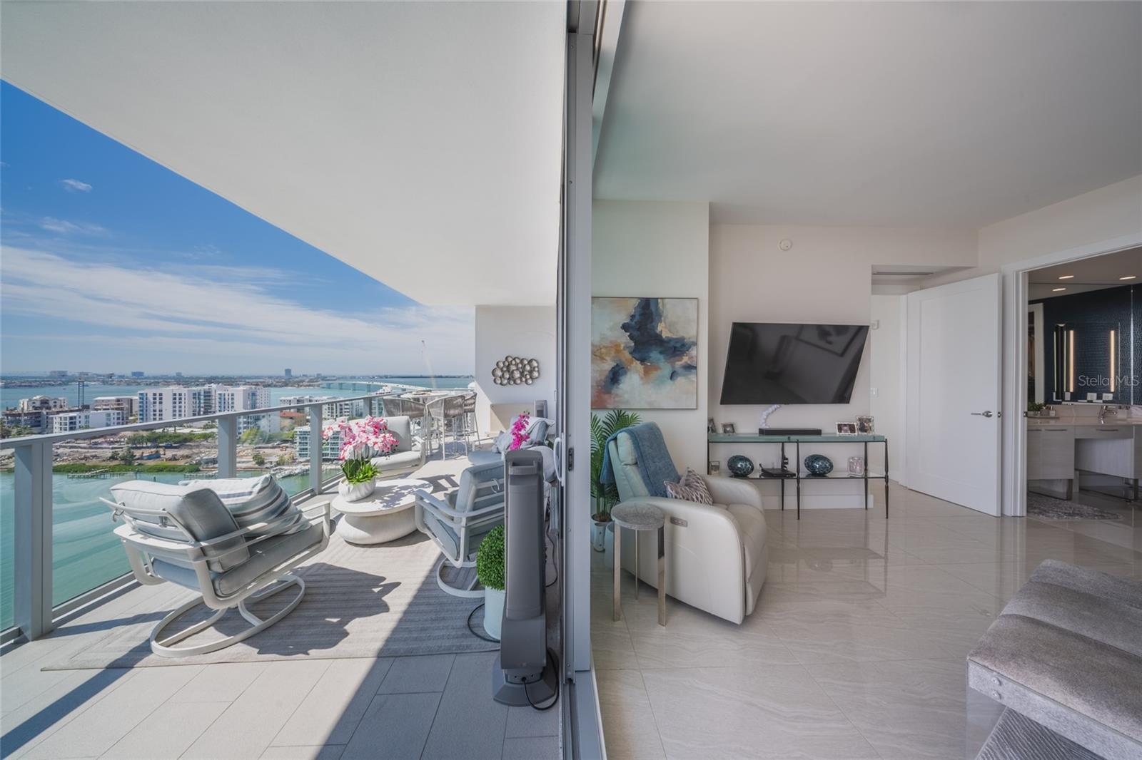 1155 N GULFSTREAM AVE #1607