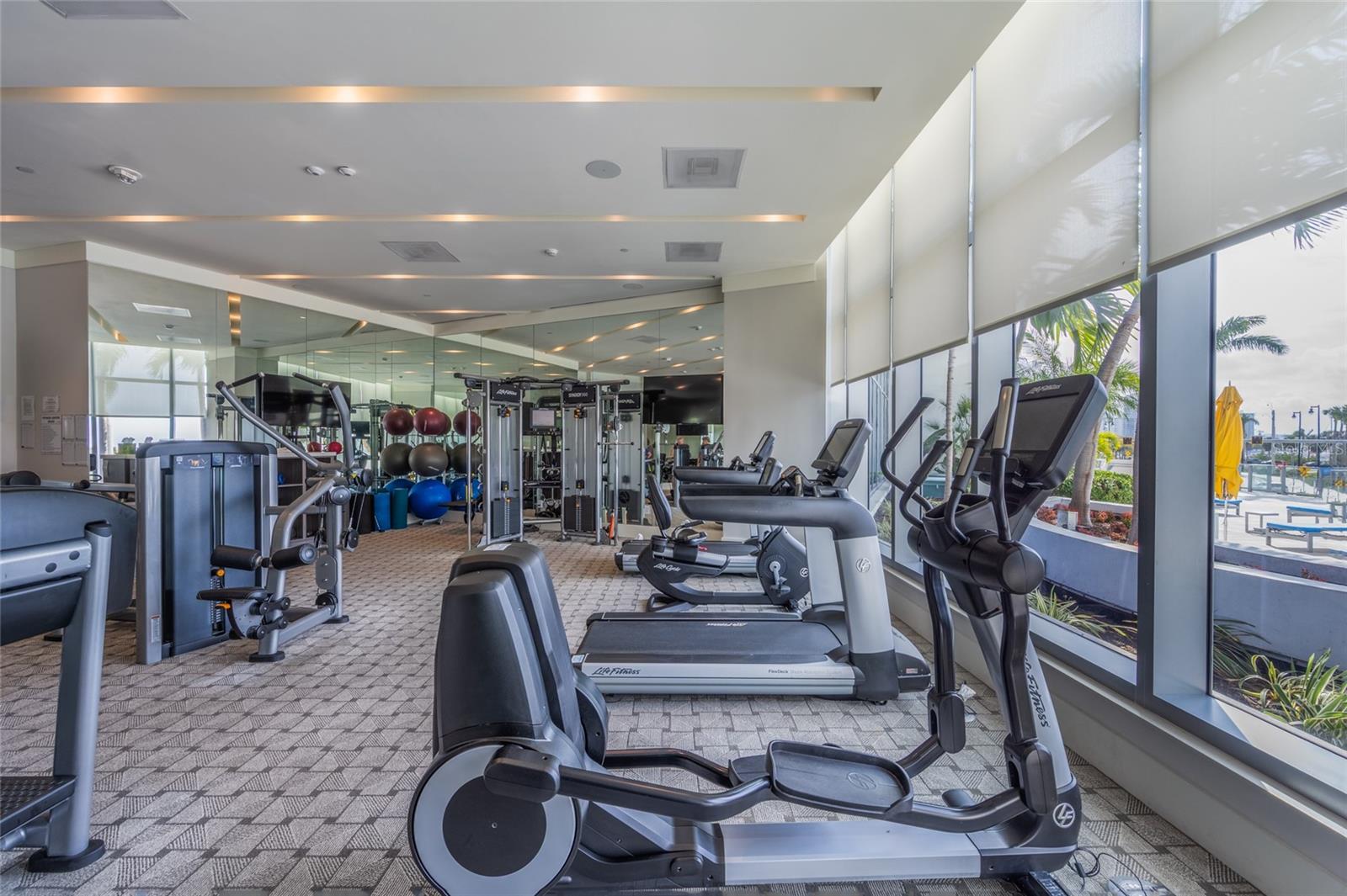 1155 N GULFSTREAM AVE #1607