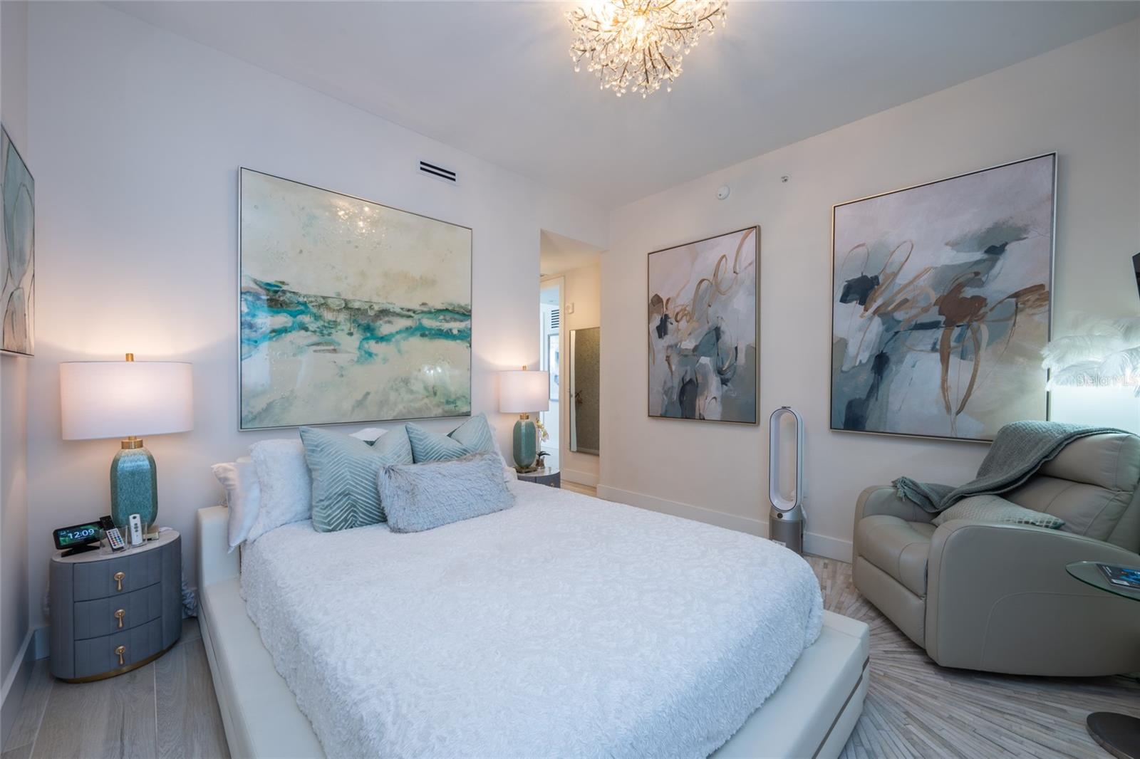 1155 N GULFSTREAM AVE #1607