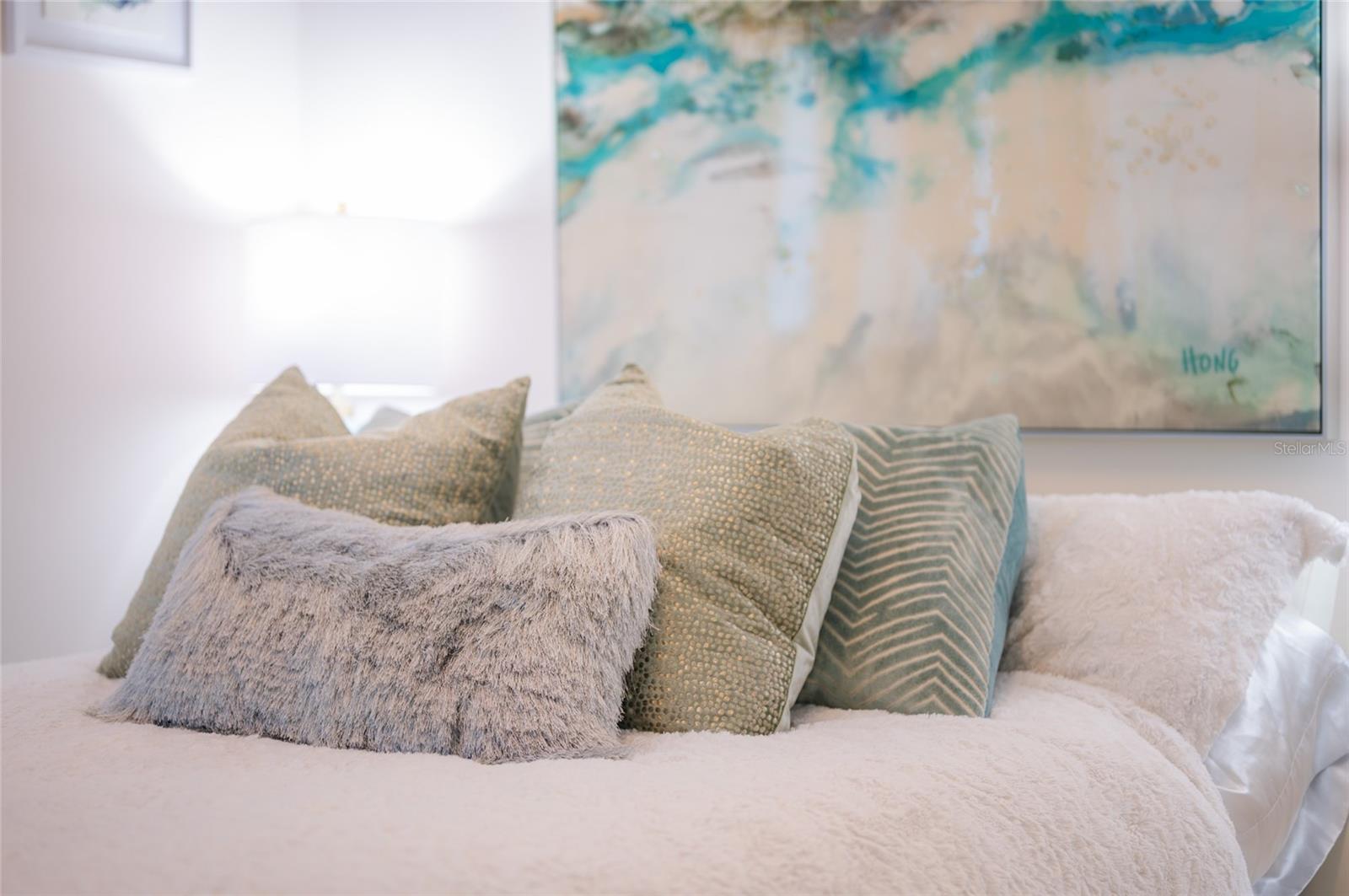 1155 N GULFSTREAM AVE #1607