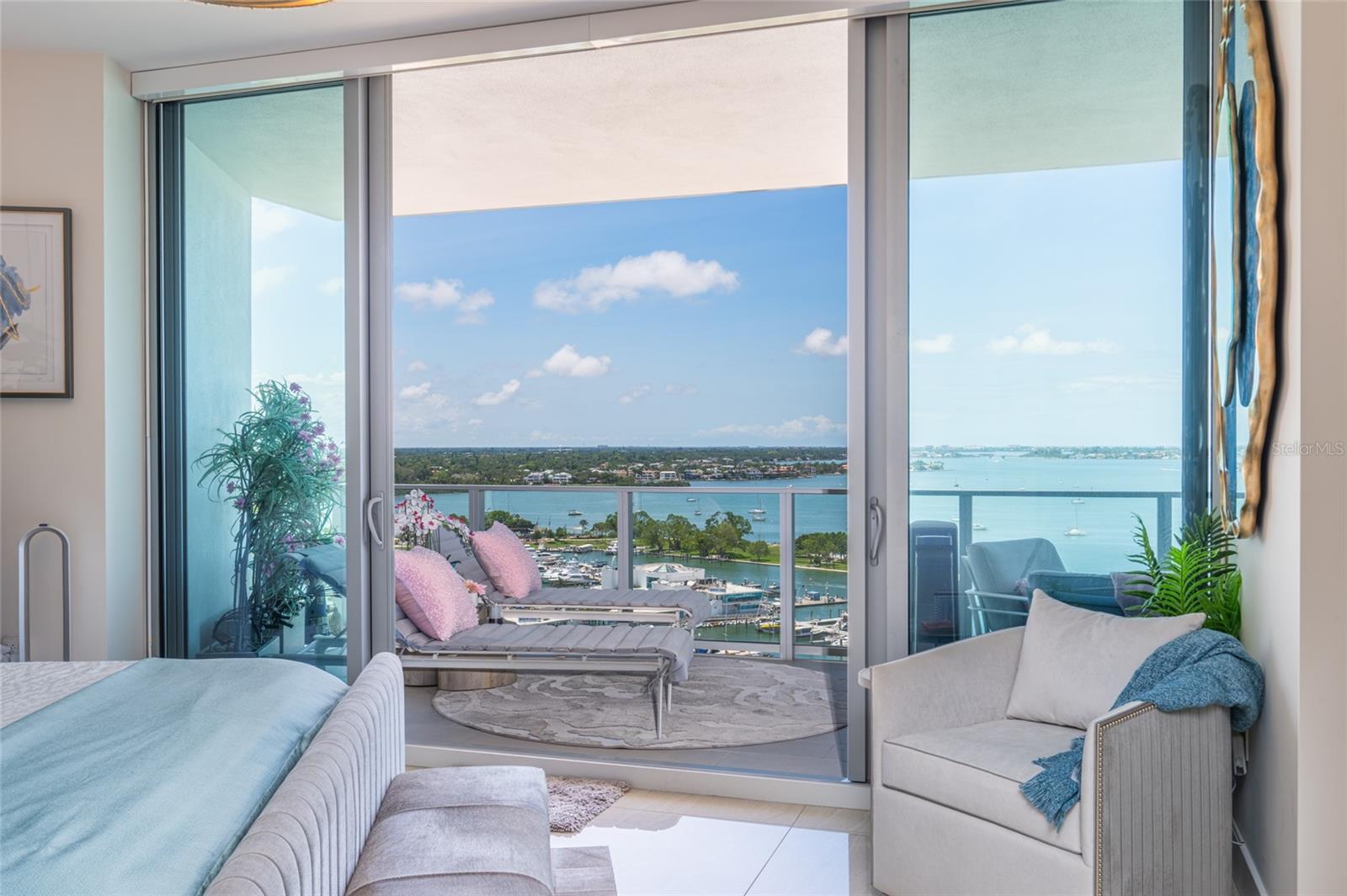 1155 N GULFSTREAM AVE #1607