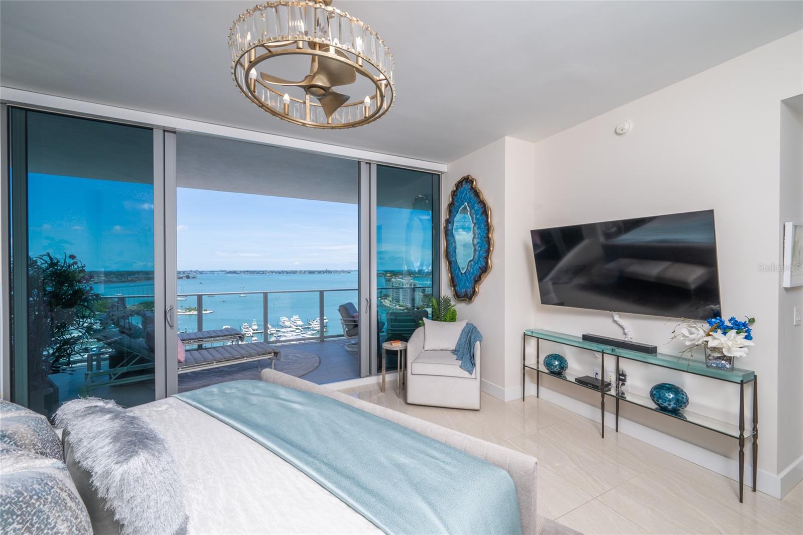1155 N GULFSTREAM AVE #1607