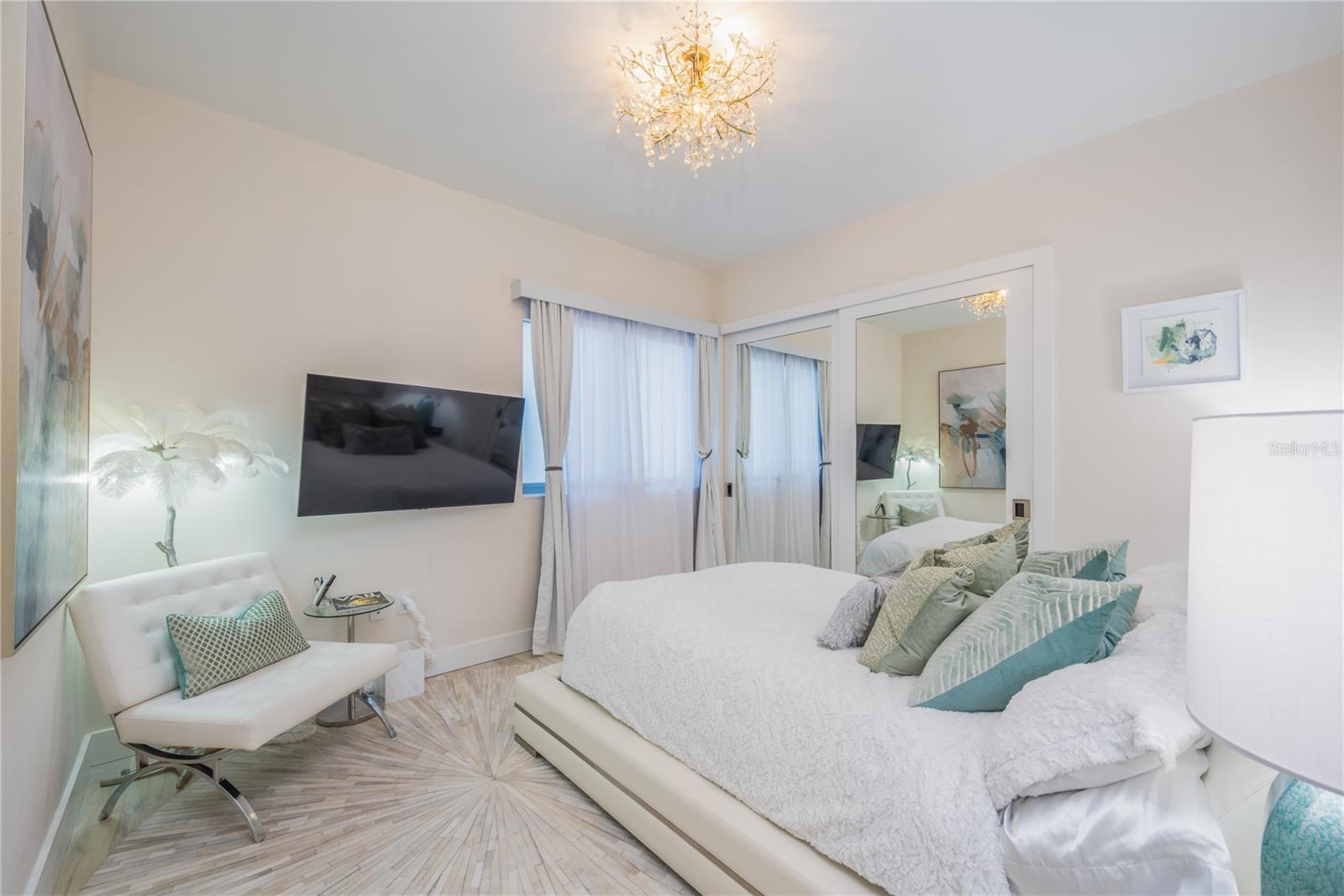 1155 N GULFSTREAM AVE #1607