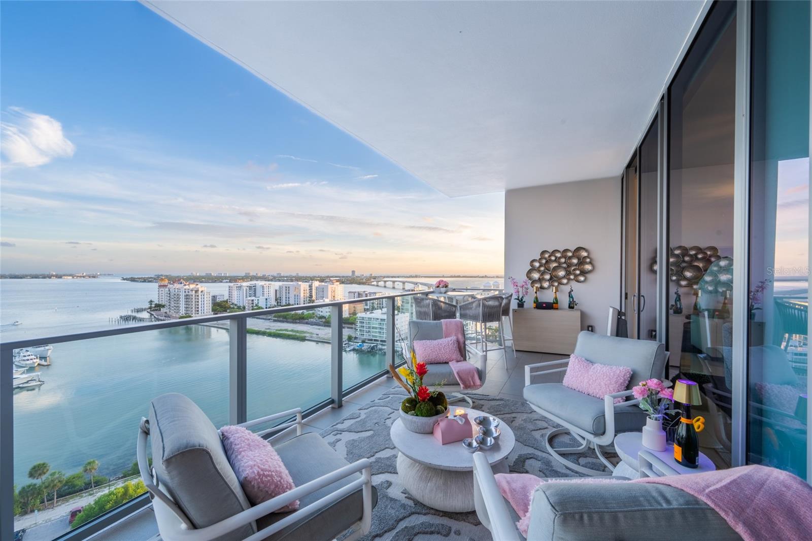 1155 N GULFSTREAM AVE #1607