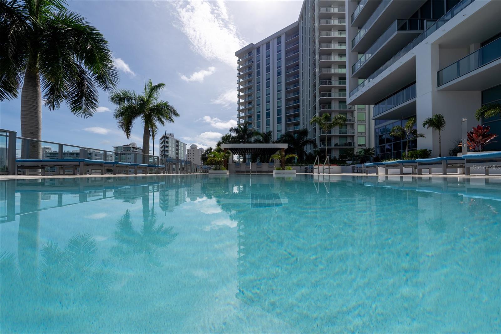 1155 N GULFSTREAM AVE #1607