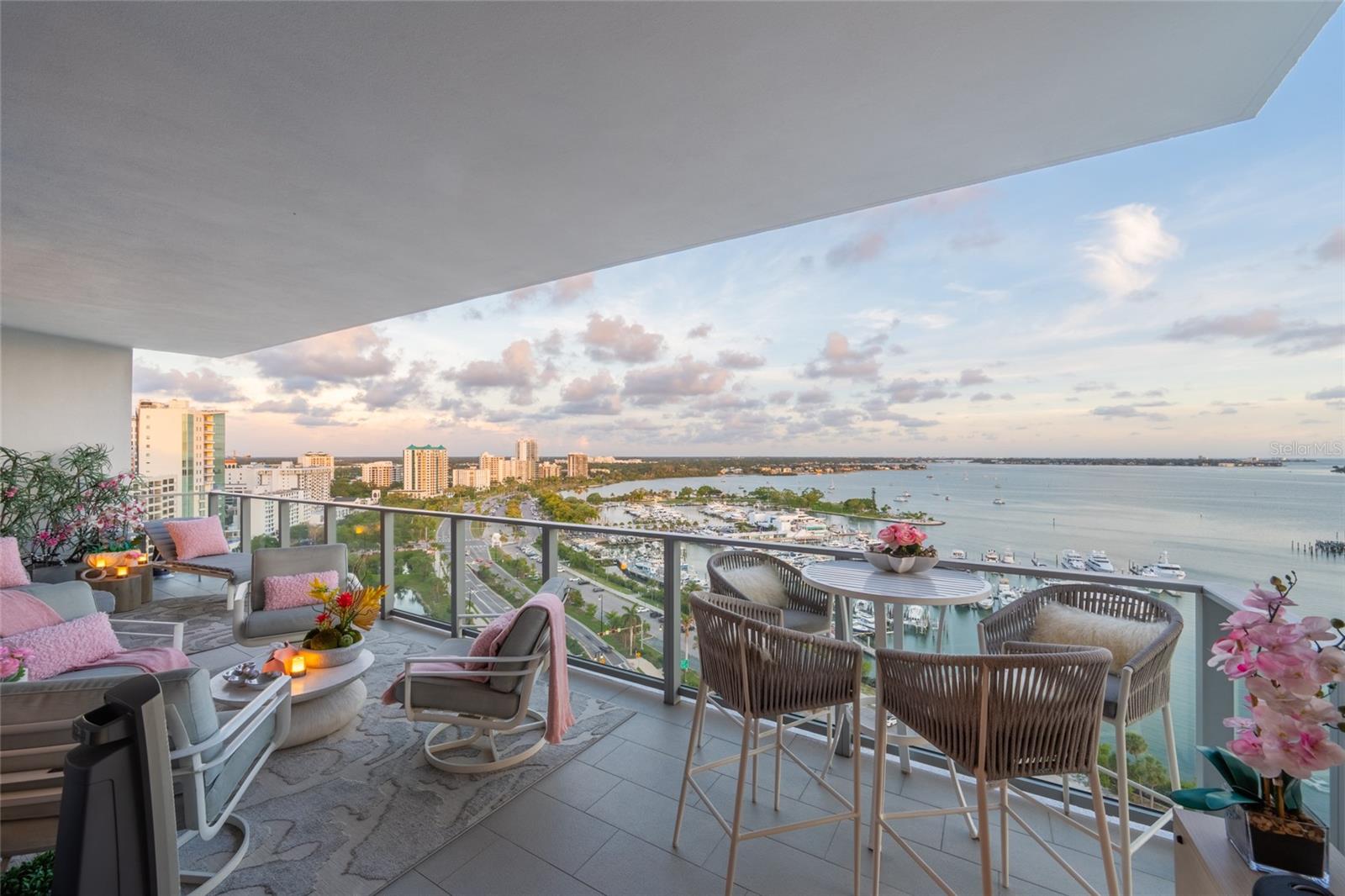 1155 N GULFSTREAM AVE #1607