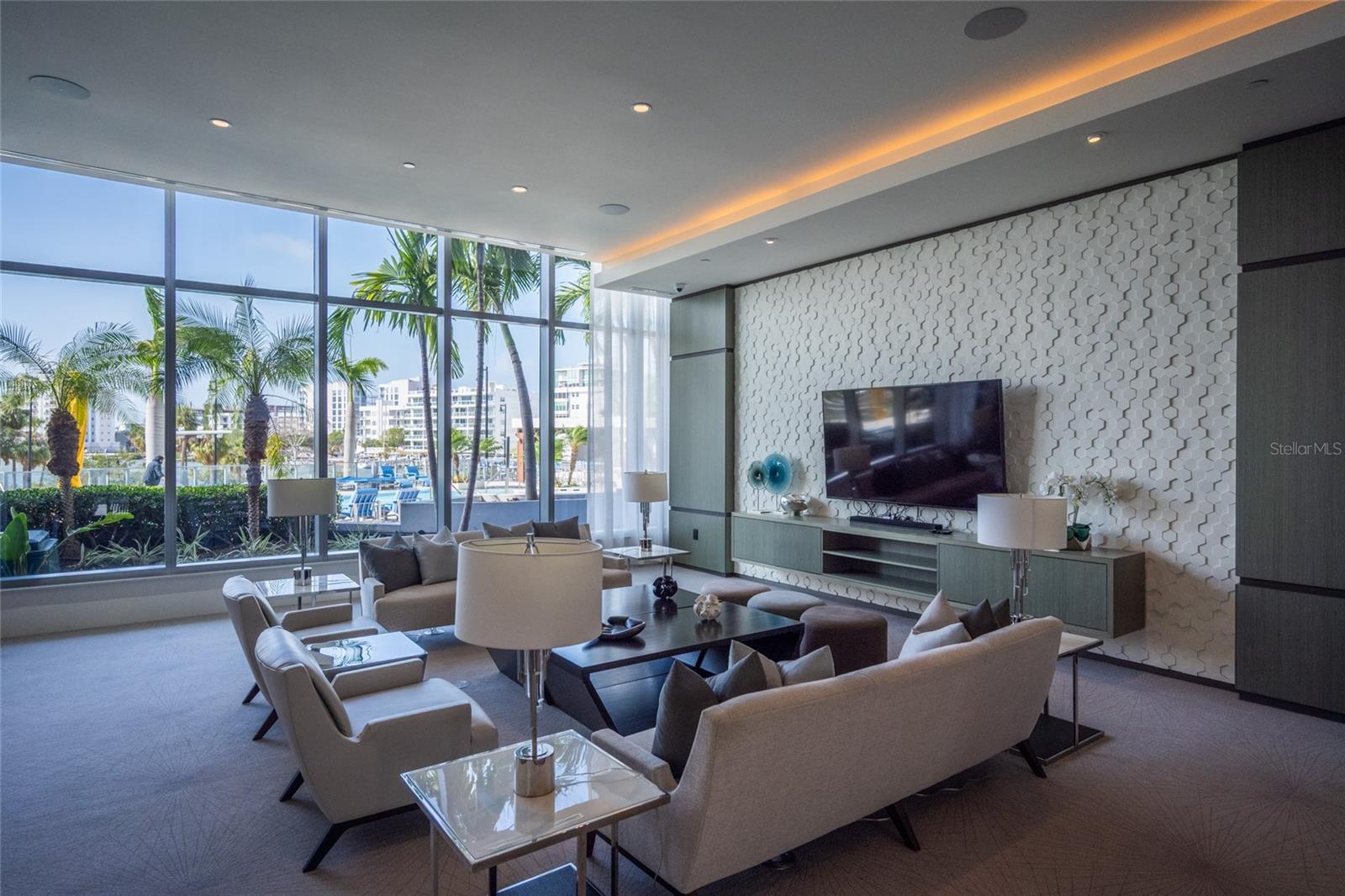 1155 N GULFSTREAM AVE #1607