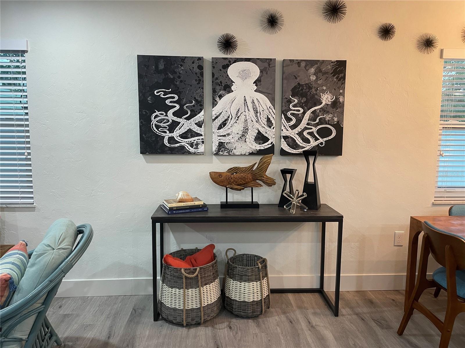 1920 MORRILL ST #Pineapple