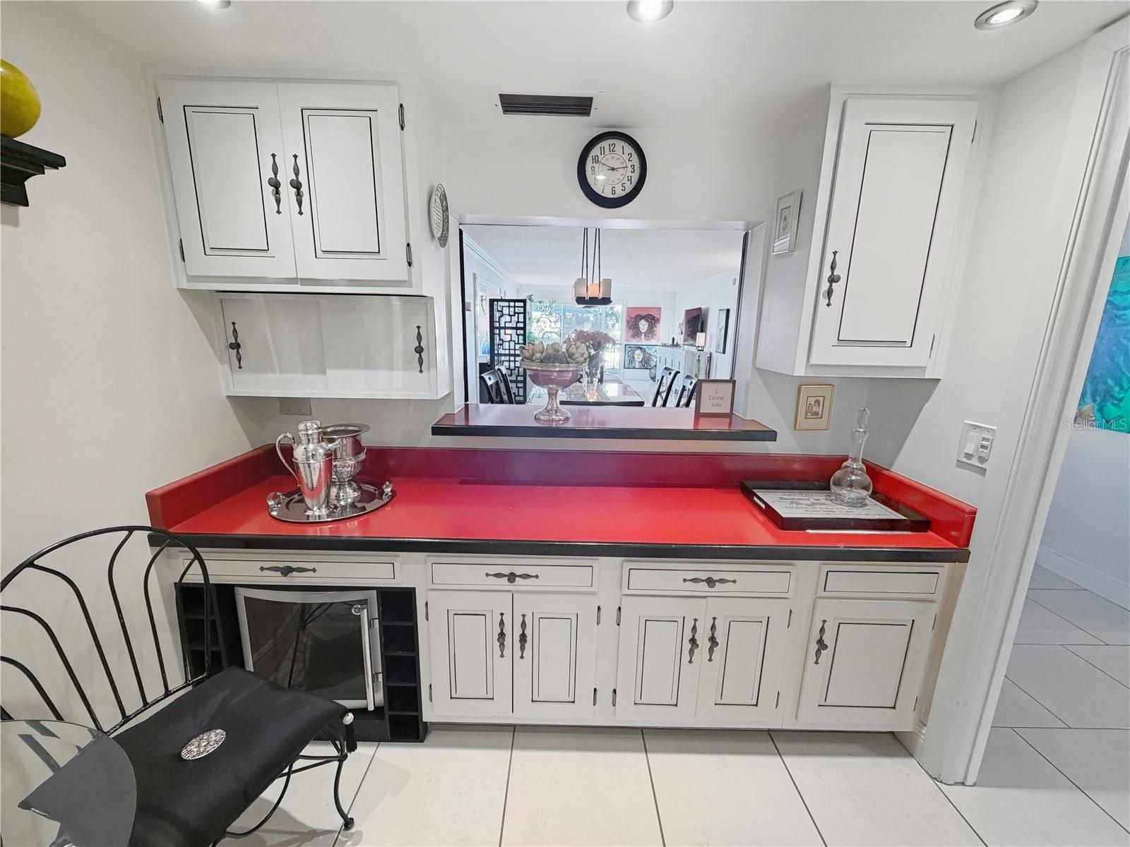 1355 S PORTOFINO DR #103