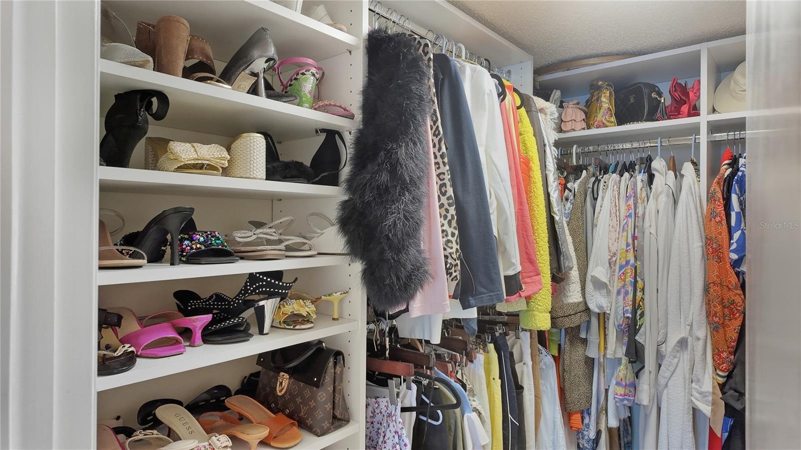 1355 S PORTOFINO DR #103