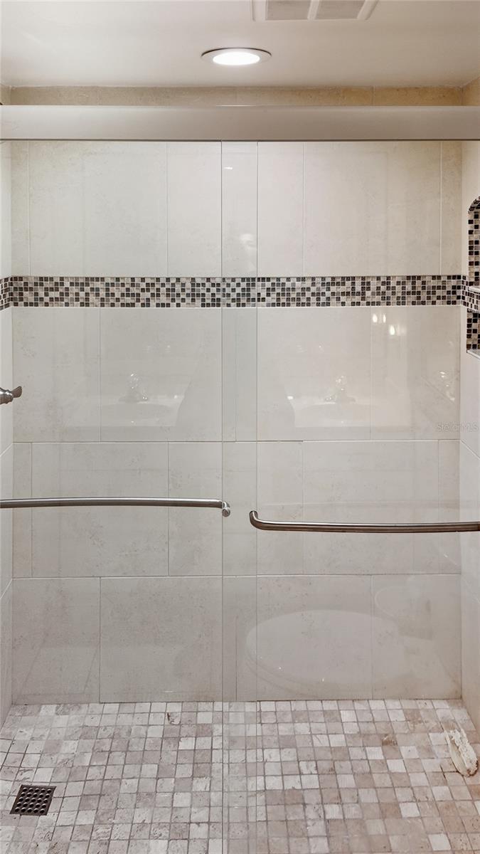 1355 S PORTOFINO DR #103