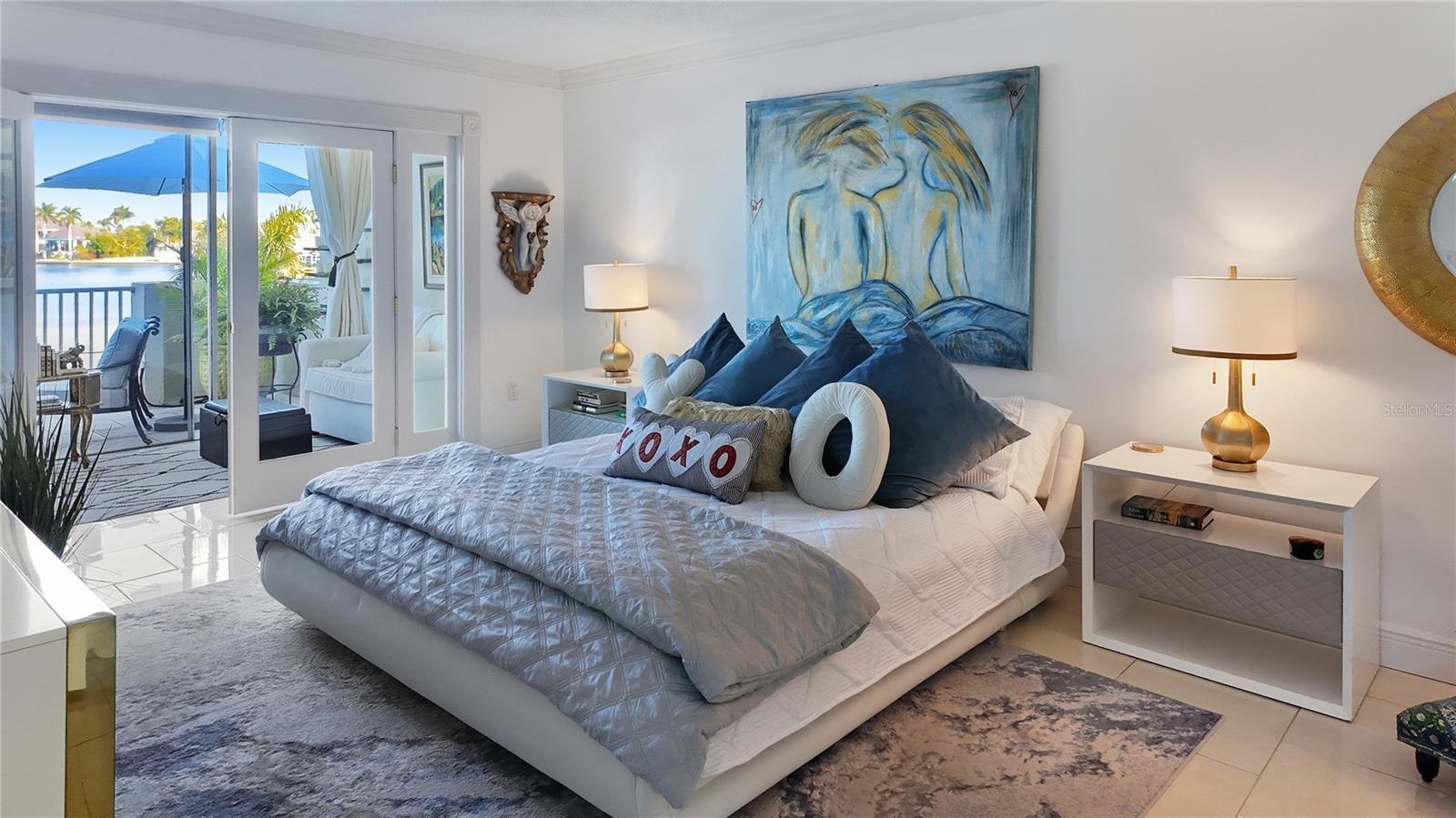 1355 S PORTOFINO DR #103