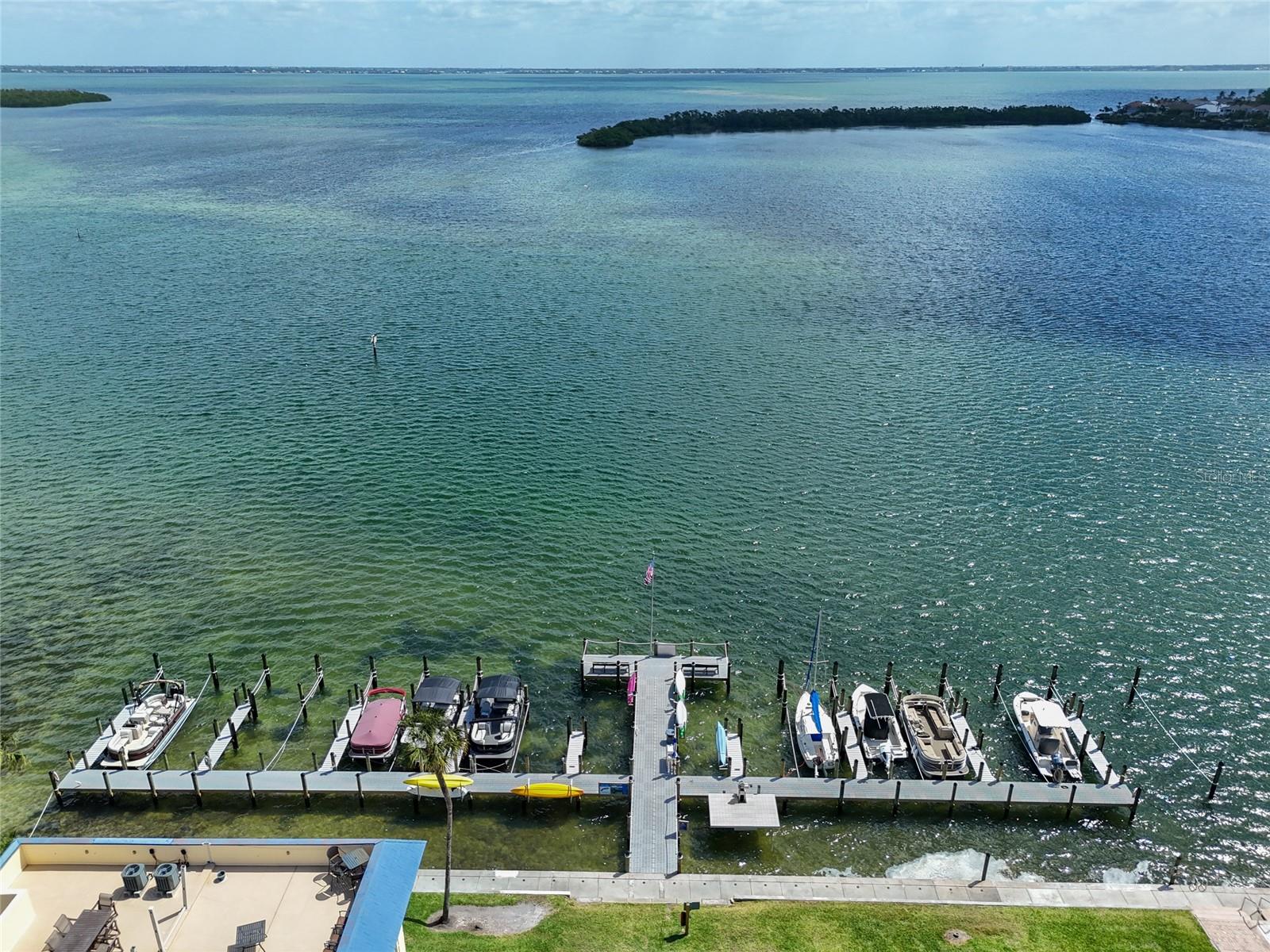 3804 GULF OF MEXICO DR #B305
