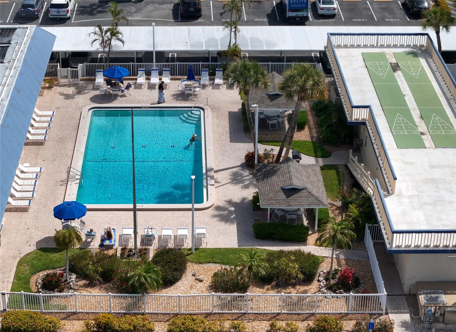 3804 GULF OF MEXICO DR #B305