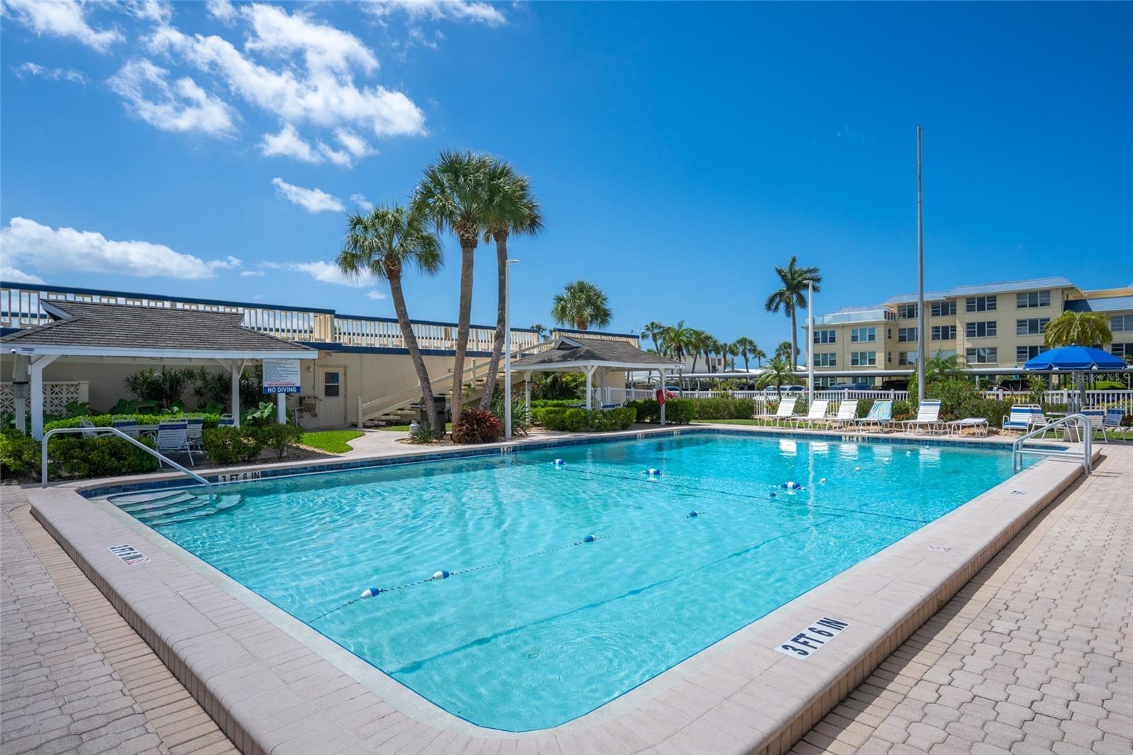 3804 GULF OF MEXICO DR #B305