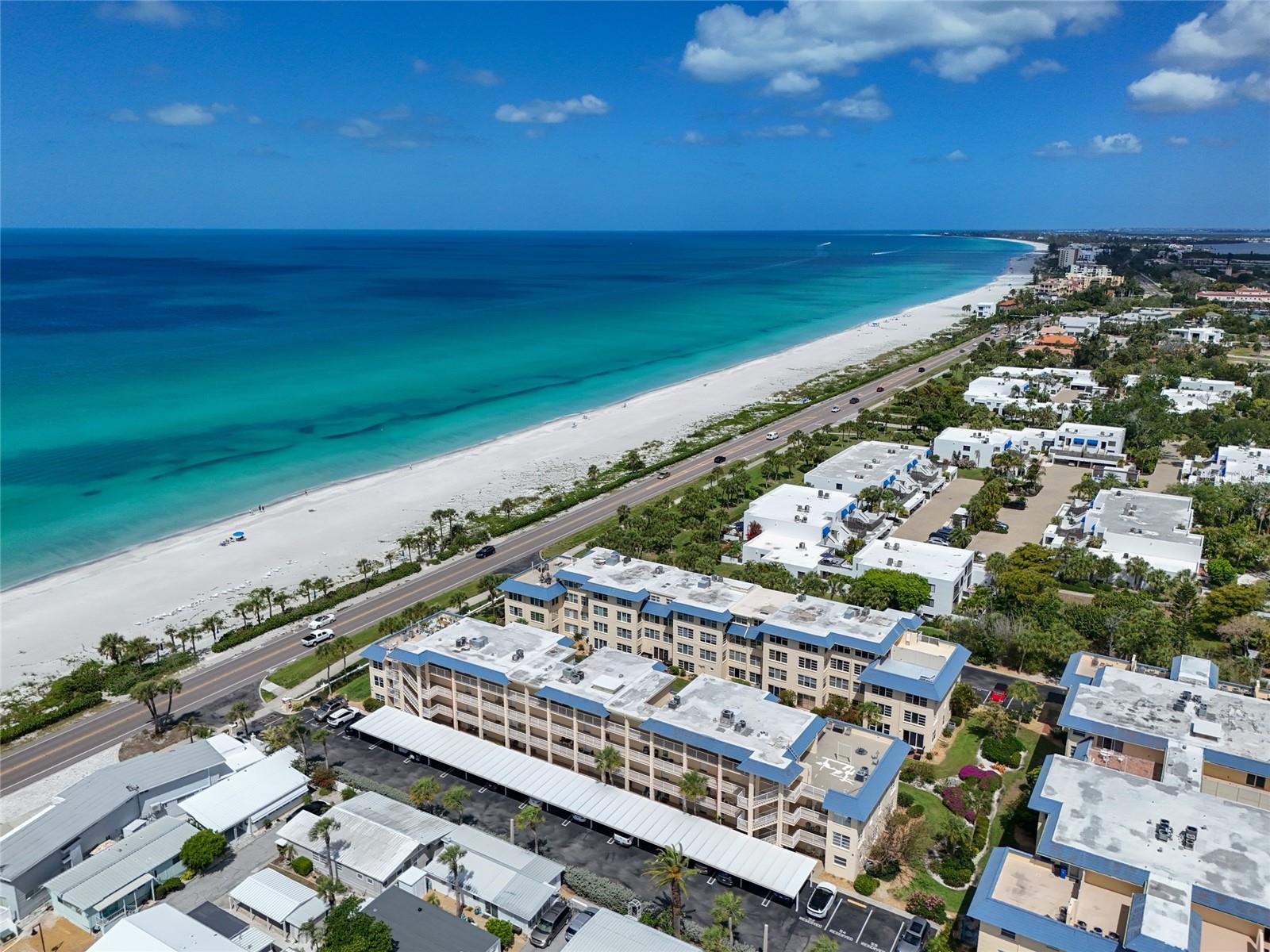 3804 GULF OF MEXICO DR #B305