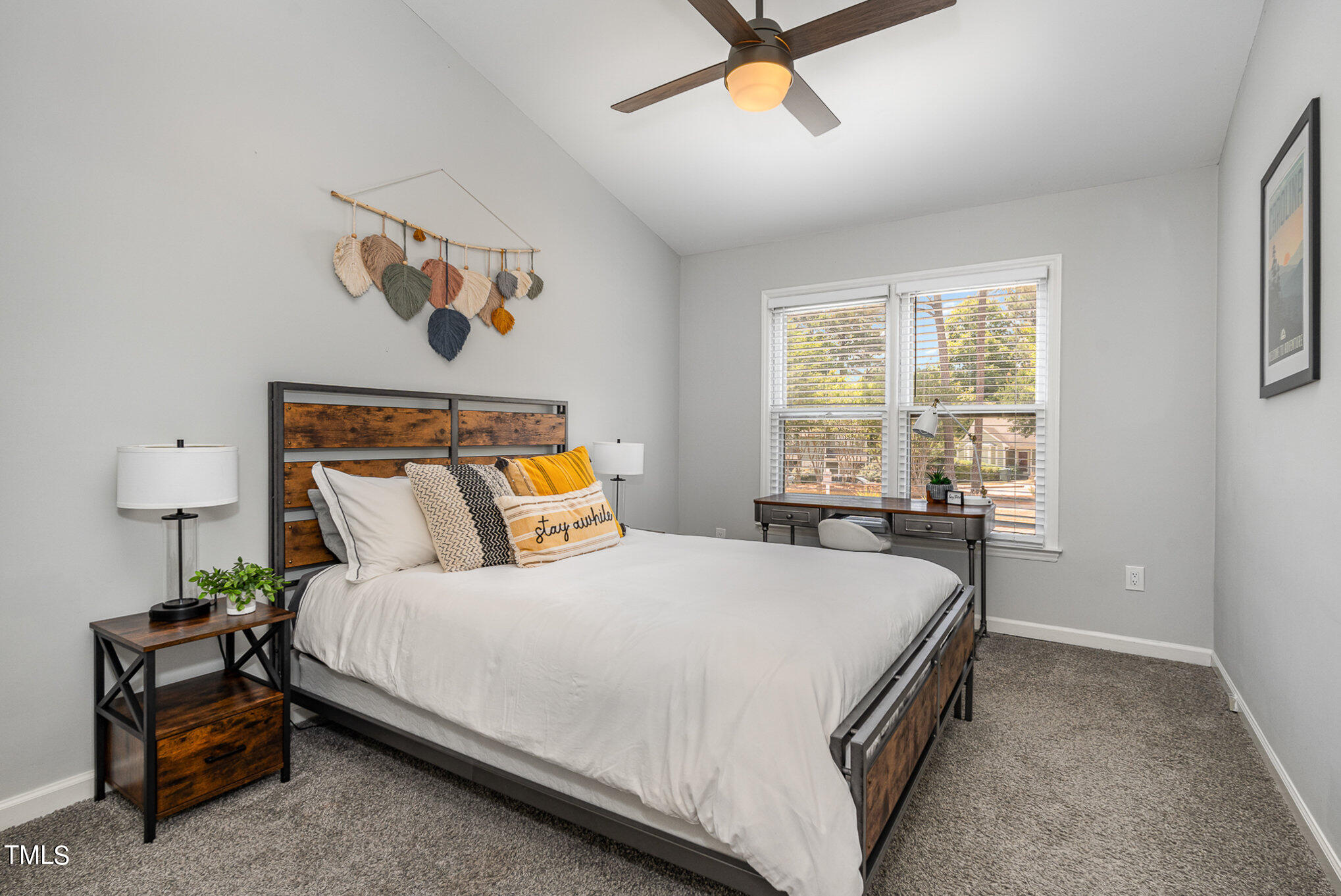 106 Weathersfield Drive