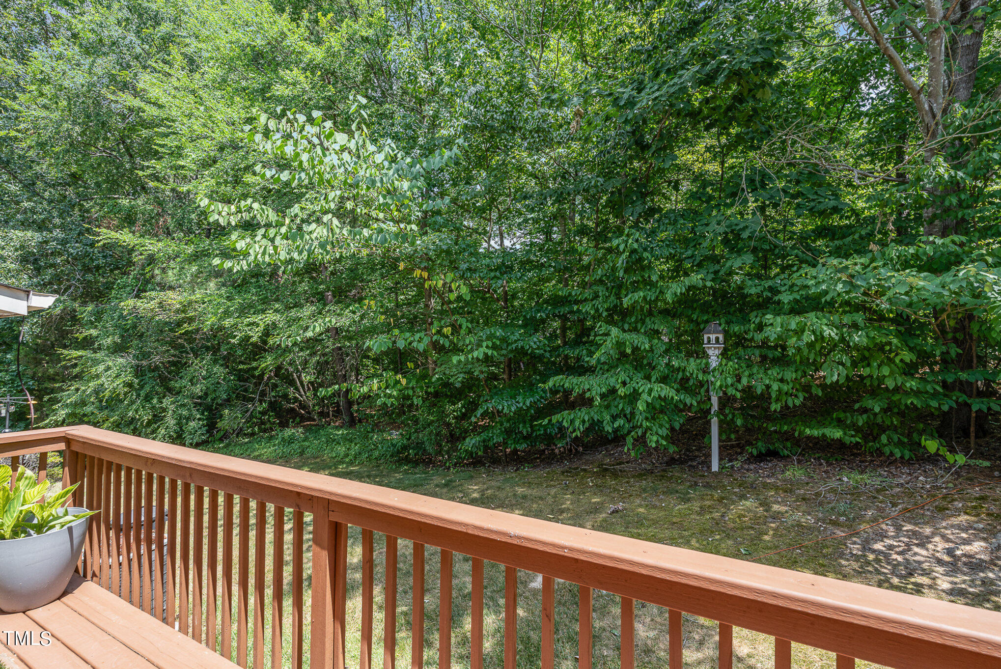 106 Weathersfield Drive