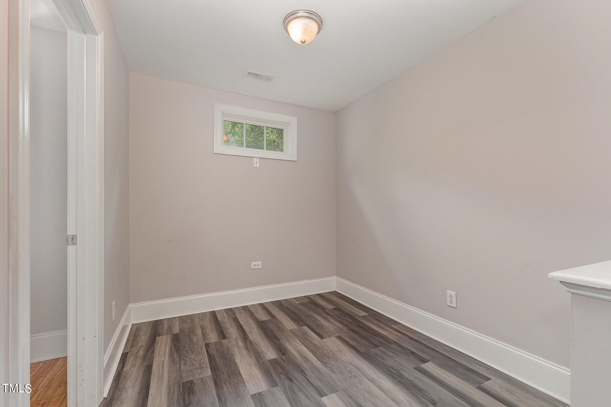 115 Windermere Drive # 403