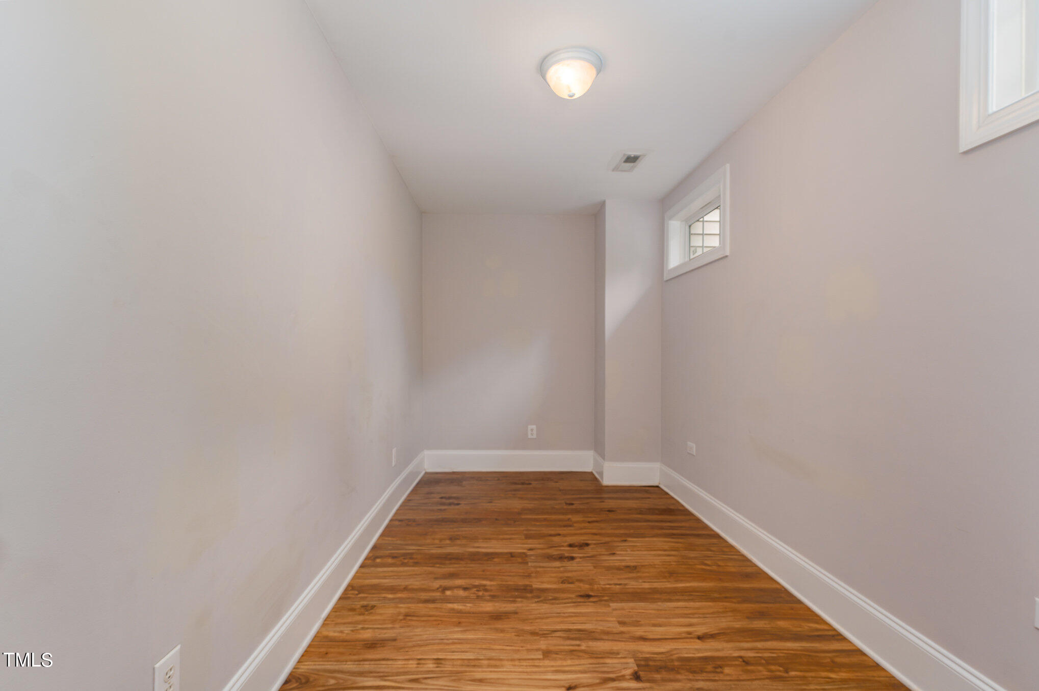 115 Windermere Drive # 403