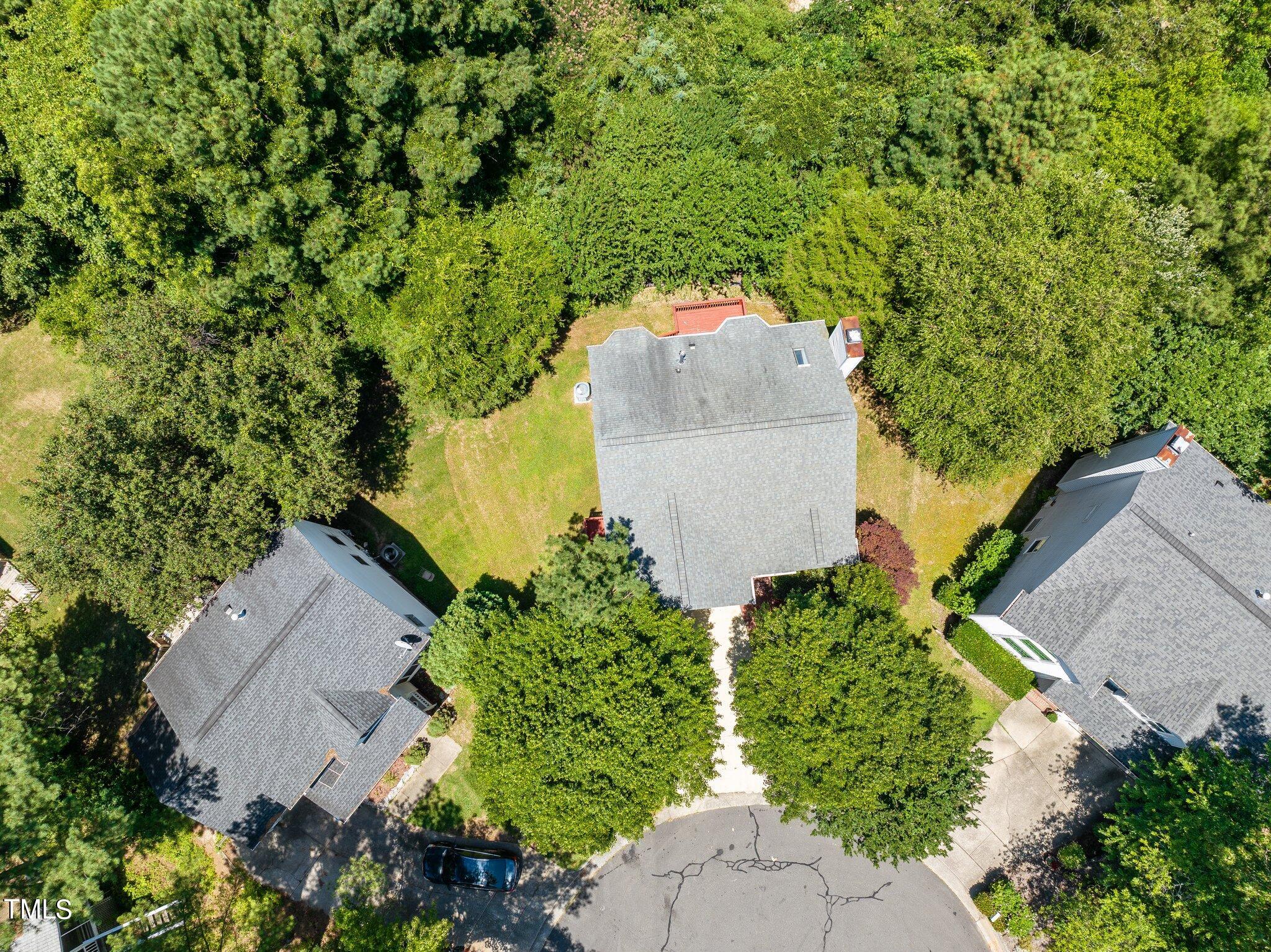 5002 Carolwood Lane